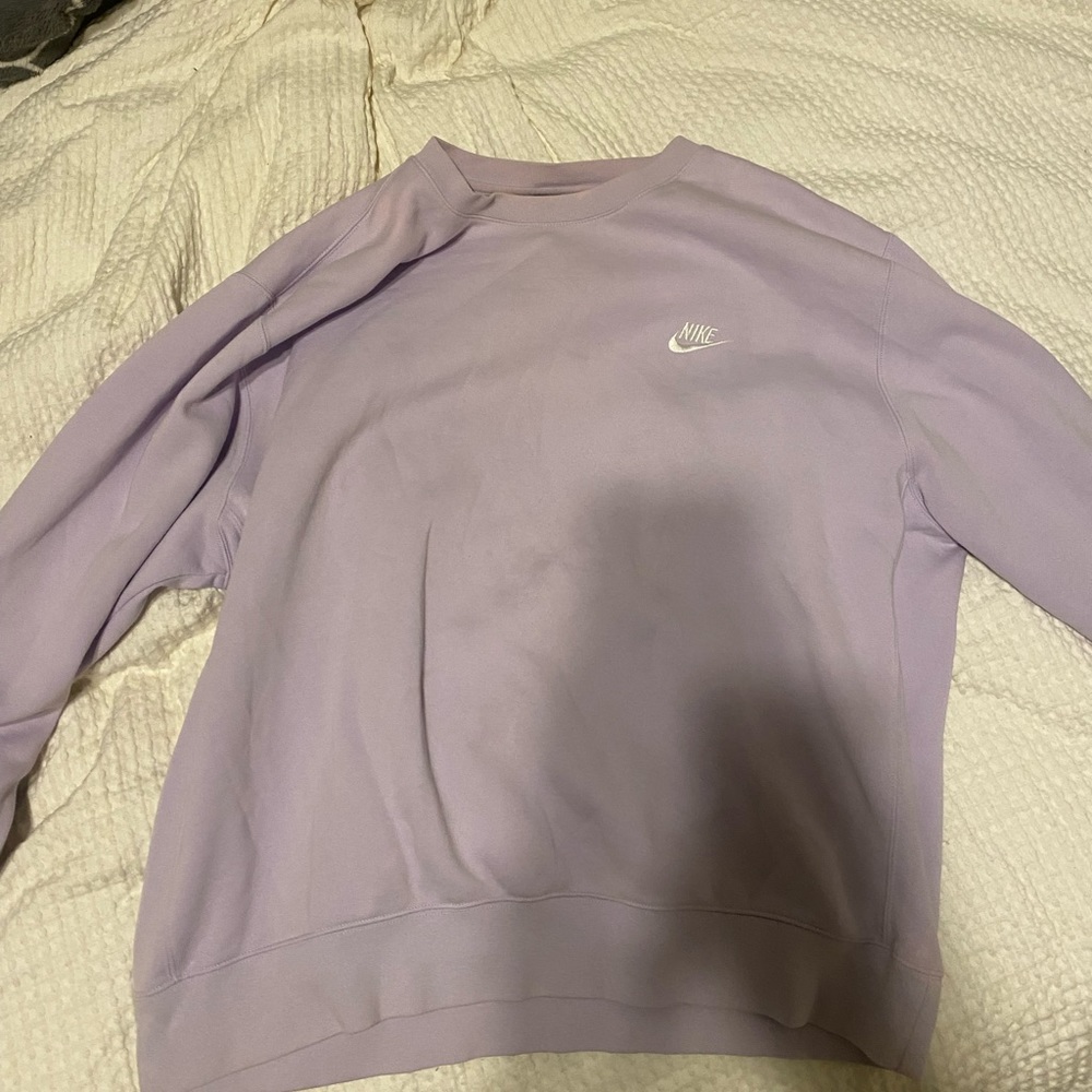 oversized nike sweatshirt